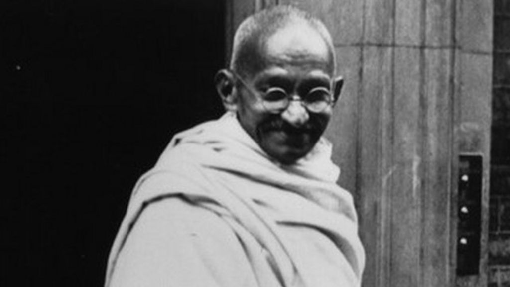 UK to honour Mahatma Gandhi with statue - BBC News