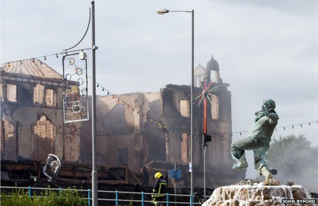 Firehit Skegness leisure complex to The Sky Pier BBC News
