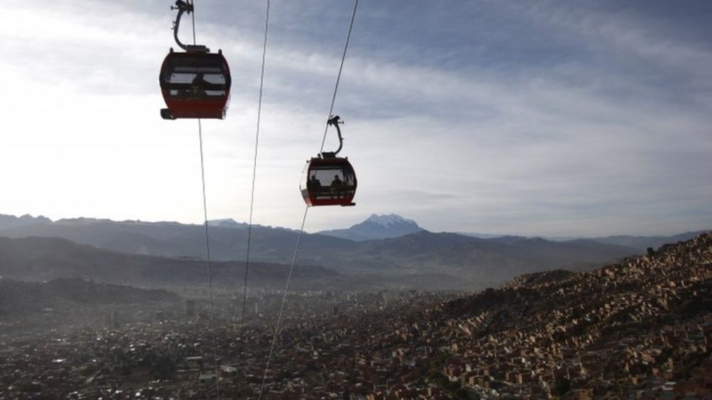 2022 Christmas Cable Car World's highest urban cable car proves 'a success' BBC News