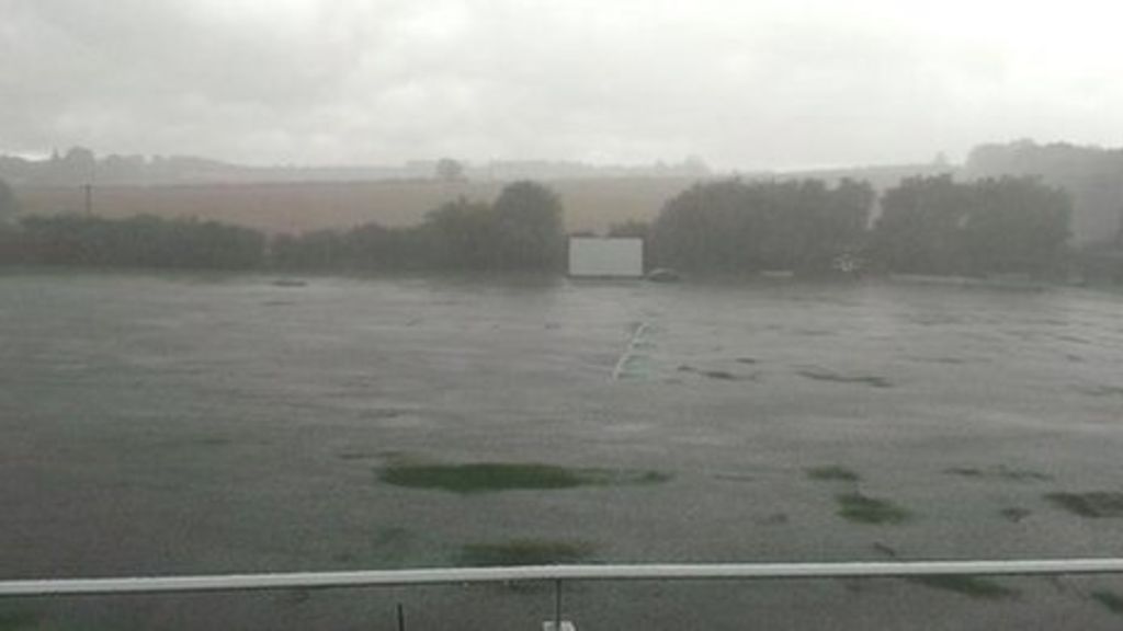 Louth Hit By Flash Flooding After Heavy Rain Bbc News 8930