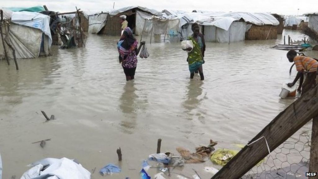 South Sudan crisis: 'Horrific conditions' in flooded UN camp - BBC News