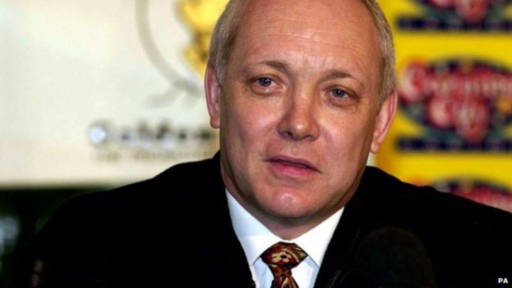 Boxing Promoter Frank Maloney Reveals Gender Reassignment Bbc News