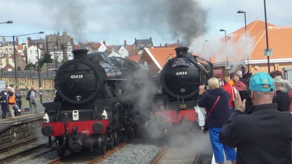 Whitby locomotives mark opening of second platform - BBC News