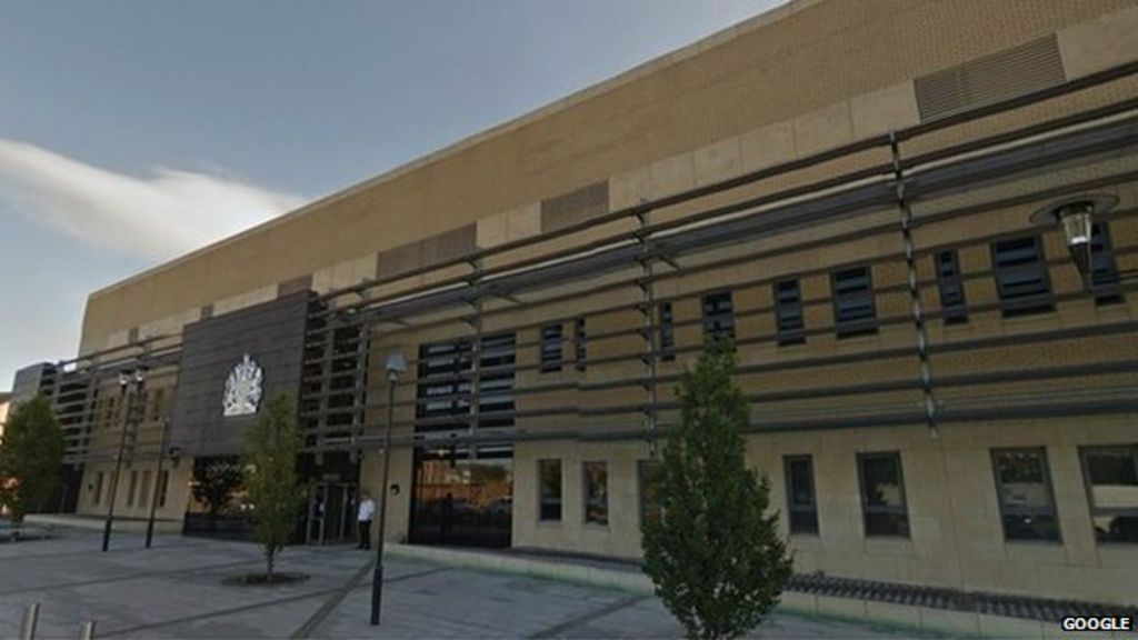 Loughborough Magistrates' Court under 25 capacity, say solicitors