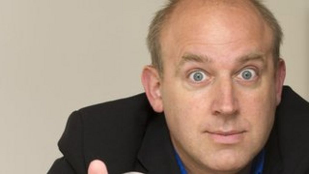 Tim Vine vacuum cleaner joke funniest at Edinburgh Fringe BBC News