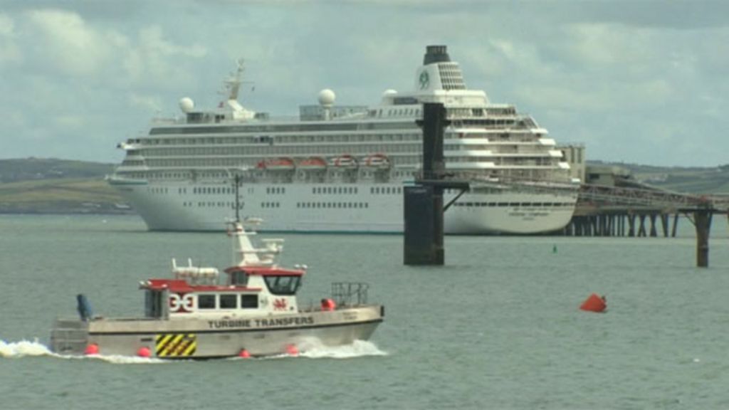 Holyhead last cruise of season BBC News