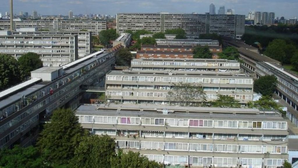 Aylesbury Estate Southwark Council promise improved compulsory