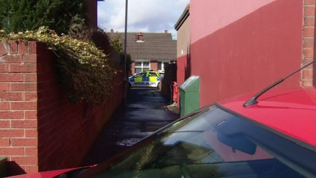 John Holmes admits killing Stanley McAuley in Belfast alleyway BBC News