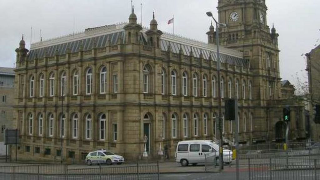 Halifax town centre parking fines to be r