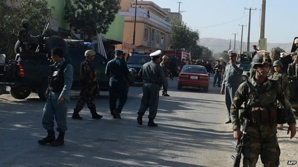 Afghanistan Taliban 'kill 22' in mountain ambush - BBC News