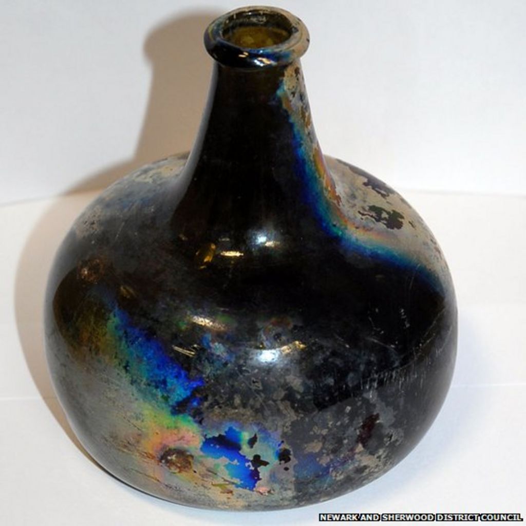 Witch bottle found during Newark Civil War Centre dig BBC News