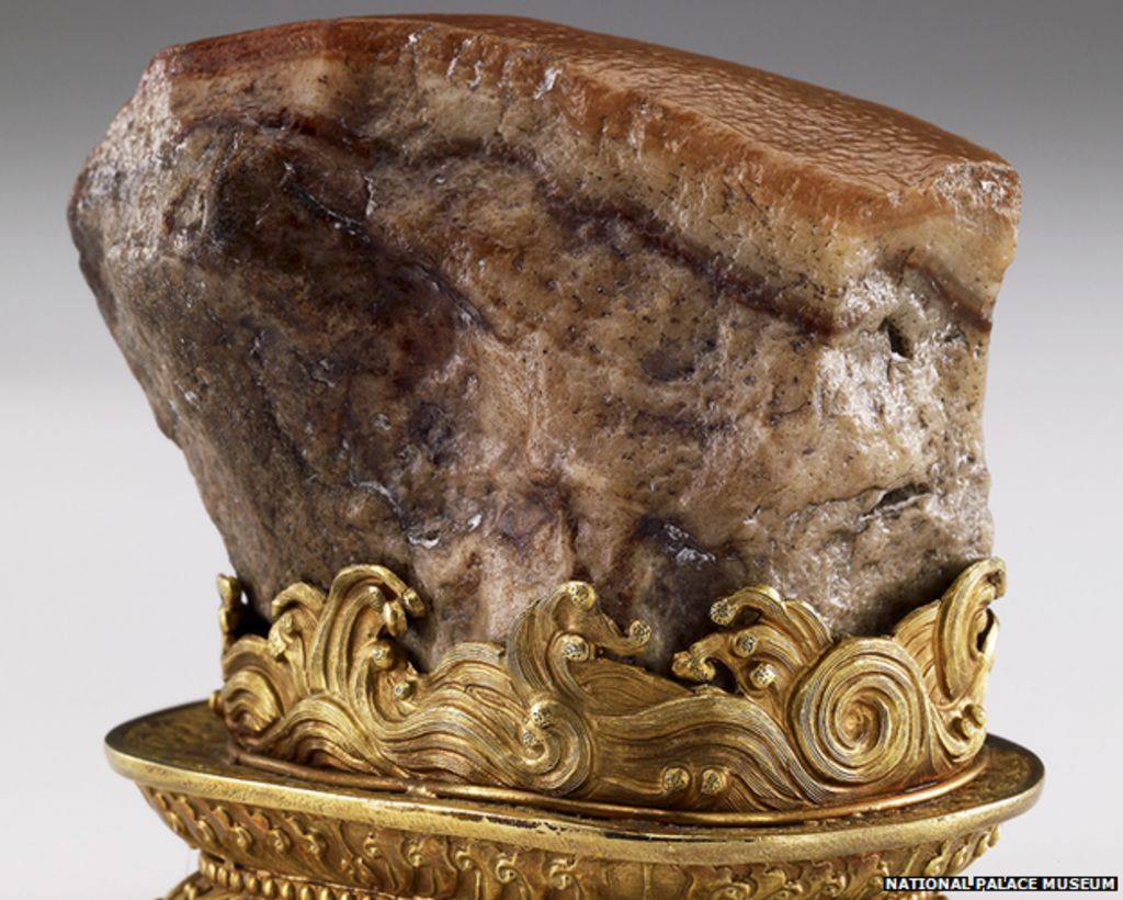 Japan Thousands see Taiwan's 'MeatShaped Stone' BBC News