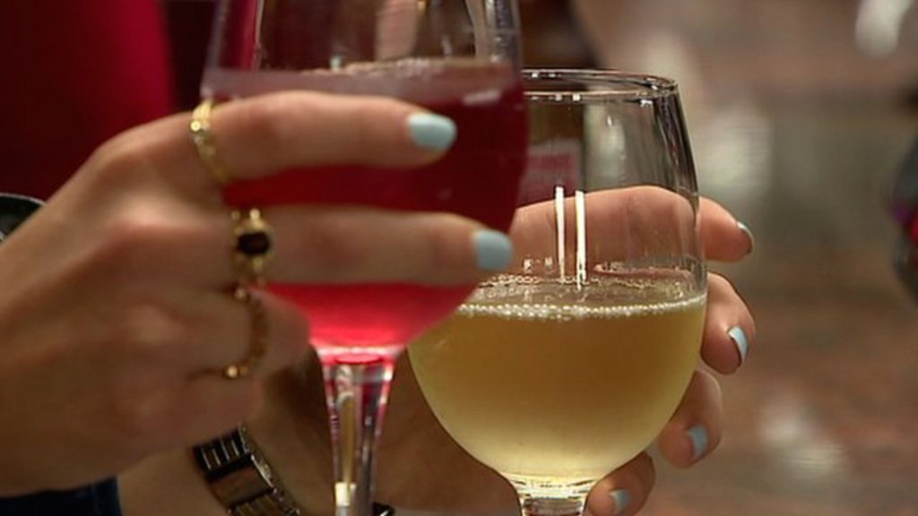 Scotland to reduce drink-drive limit - BBC News