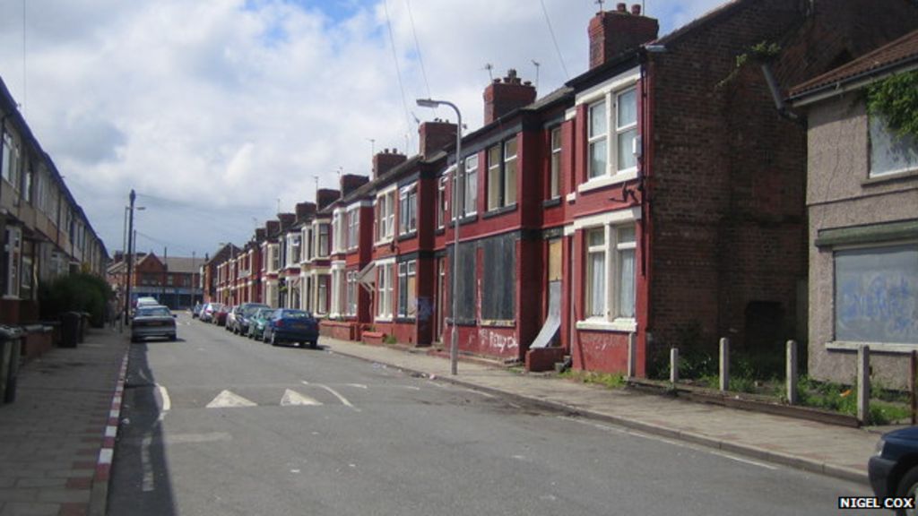 Birkenhead like Beirut', says MP Frank Field BBC News