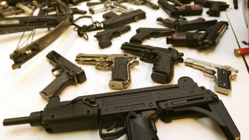 gun-surrender-begins-on-merseyside-for-two-weeks-bbc-news