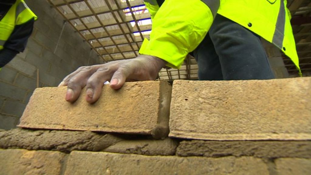 Foreign Bricklayers on 1 000 a week Amid Skill Gap BBC News