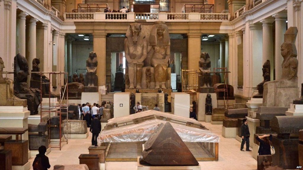 Egypt unveils renovated Tutankhamun gallery BBC News
