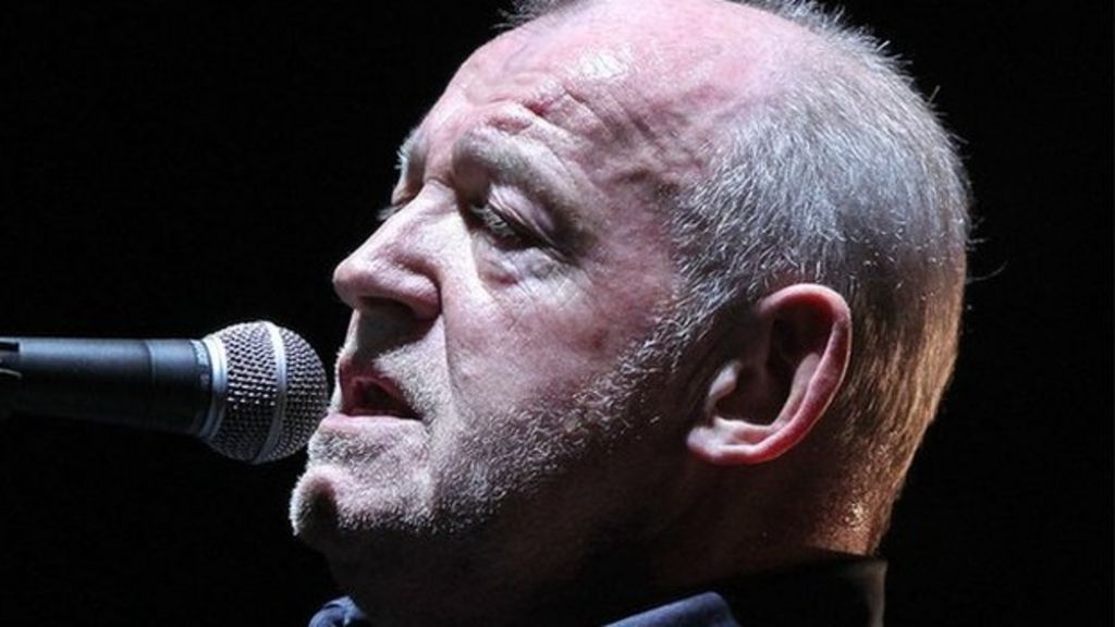 Singer Joe Cocker Dies Aged 70 After Cancer Battle Bbc News 