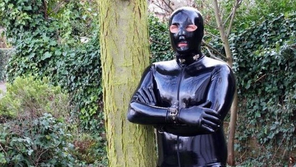 Gimp Man Of Essex Revels In Agony Aunt Role Bbc News
