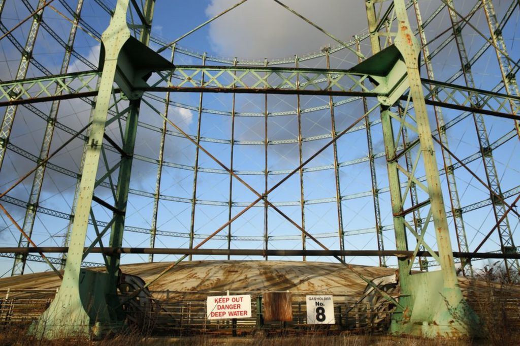 Will the UK's gas holders be missed? BBC News