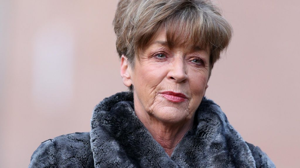 Coronation Street's Anne Kirkbride dies aged 60 BBC News