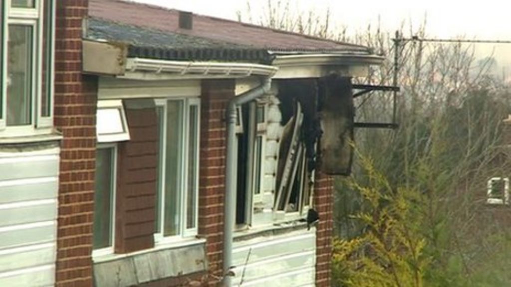 Elderly woman dies in Andover house fire BBC News