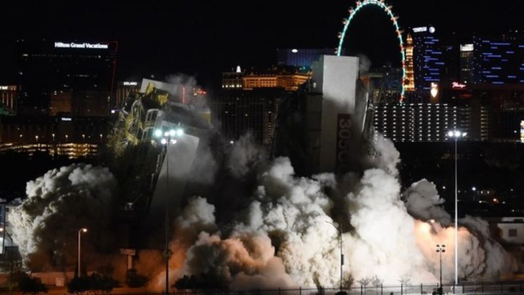 Las Vegas Lift Shaft Survives Hotel Demolition Blast Bbc News