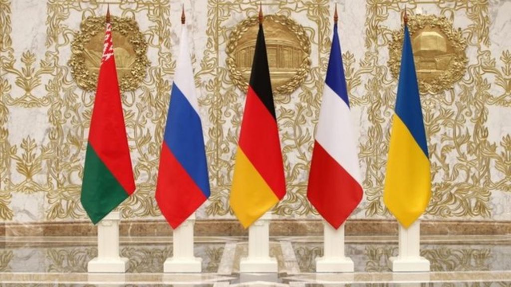 Huge Obstacles At Ukraine Peace Talks In Minsk Bbc News