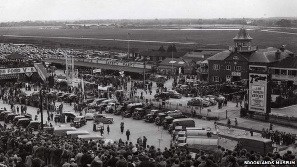 brooklands race track