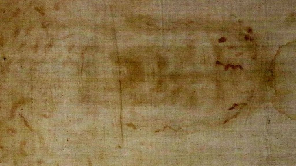 Turin Shroud goes back on display