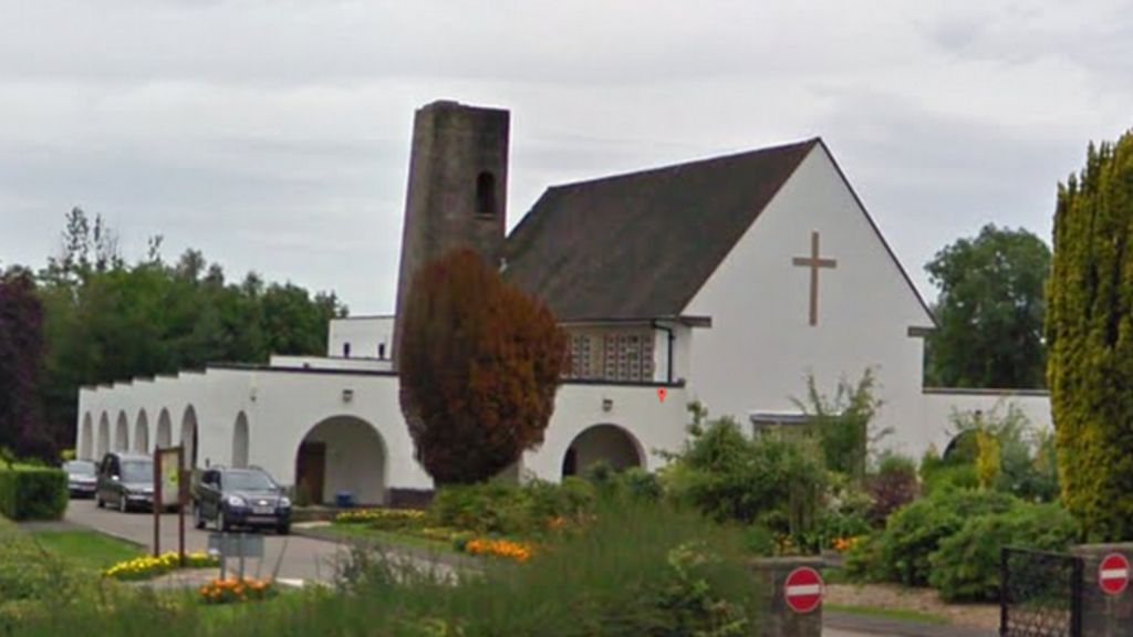 New crematorium to relieve pressure on Cwmbran facility - BBC News