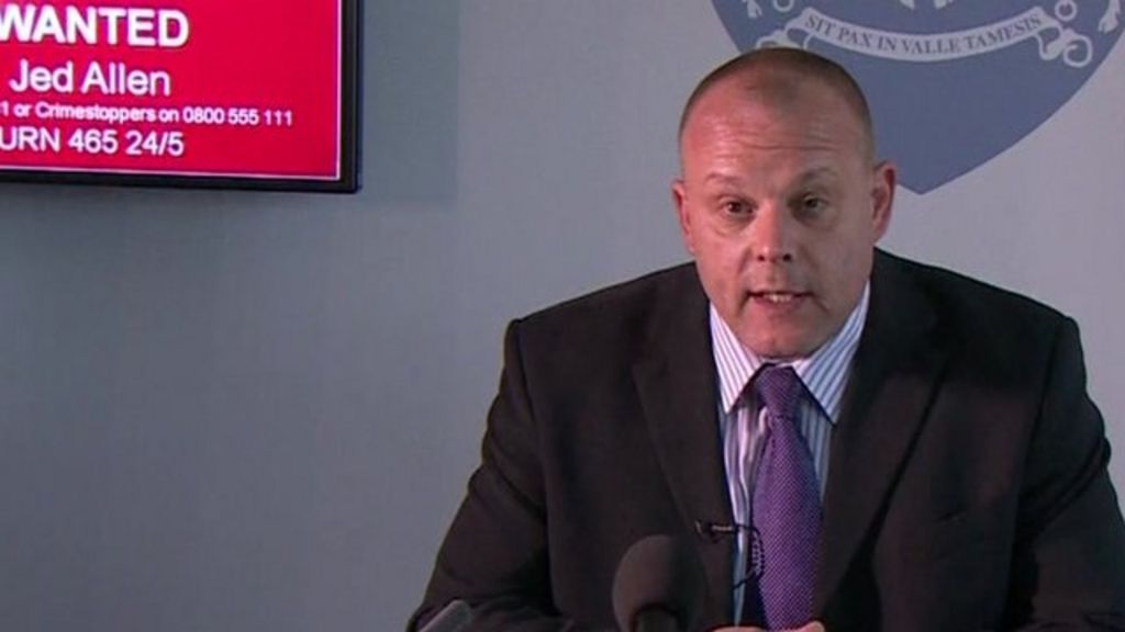 Didcot deaths Police hunt 21yearold Jed Allen BBC News