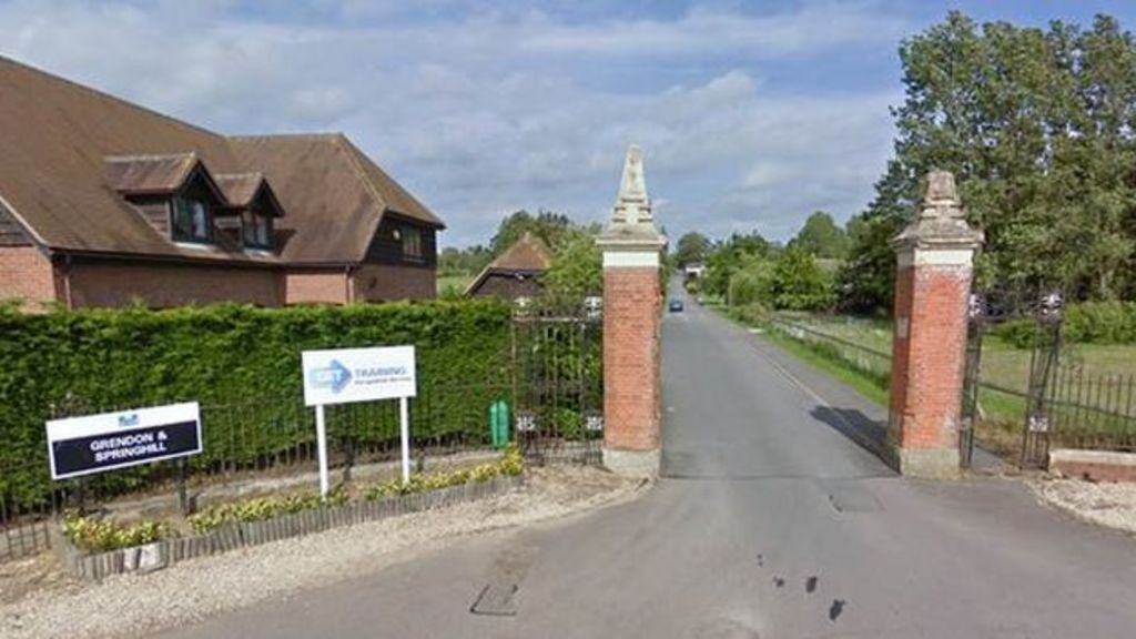 Drug barons ran network from Springhill Prison BBC News