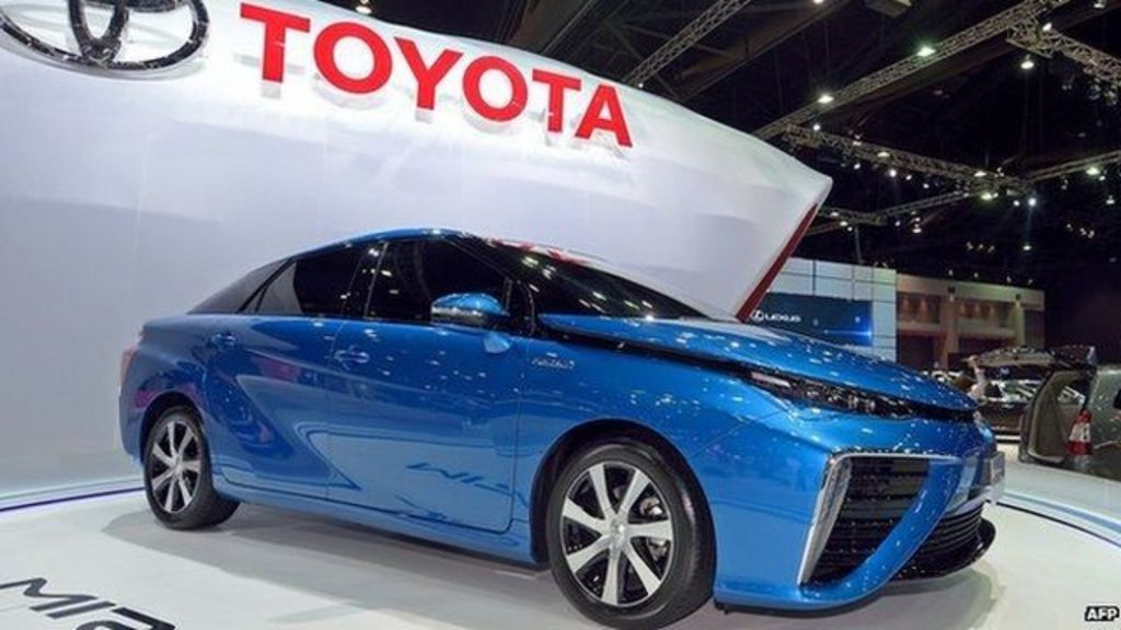Battle of zeroemissions cars Hydrogen or electric? BBC News