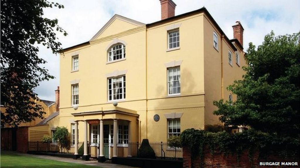 Southwell Burgage Manor remembers WWI hospital role BBC News