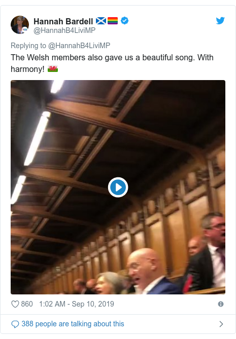 Twitter post by @HannahB4LiviMP: The Welsh members also gave us a beautiful song. With harmony! 🏴󠁧󠁢󠁷󠁬󠁳󠁿 