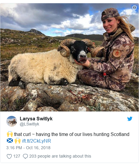 Twitter post by @LSwitlyk: 🙌 that curl ~ having the time of our lives hunting Scotland 🏴󠁧󠁢󠁳󠁣󠁴󠁿 🙌  