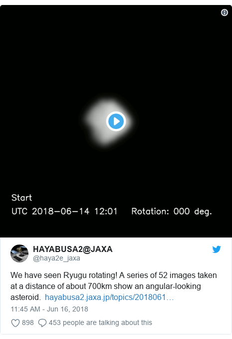 Сообщение в Твиттере от @ haya2e_jaxa: Мы видели вращение Рюгу! Серия из 52 снимков, сделанных на расстоянии около 700 км, показывает астероид угловатого вида.