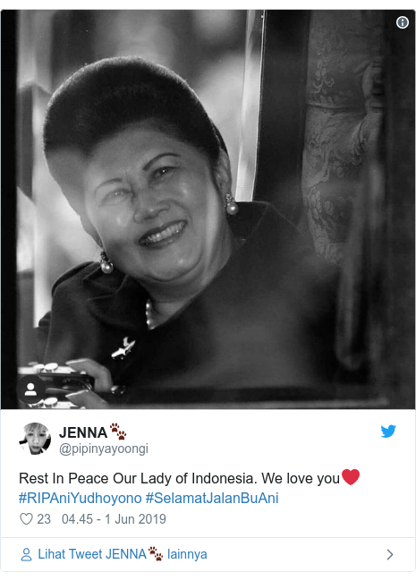 Ani Yudhoyono, warganet pakai tagar RIP ungkapkan rasa 