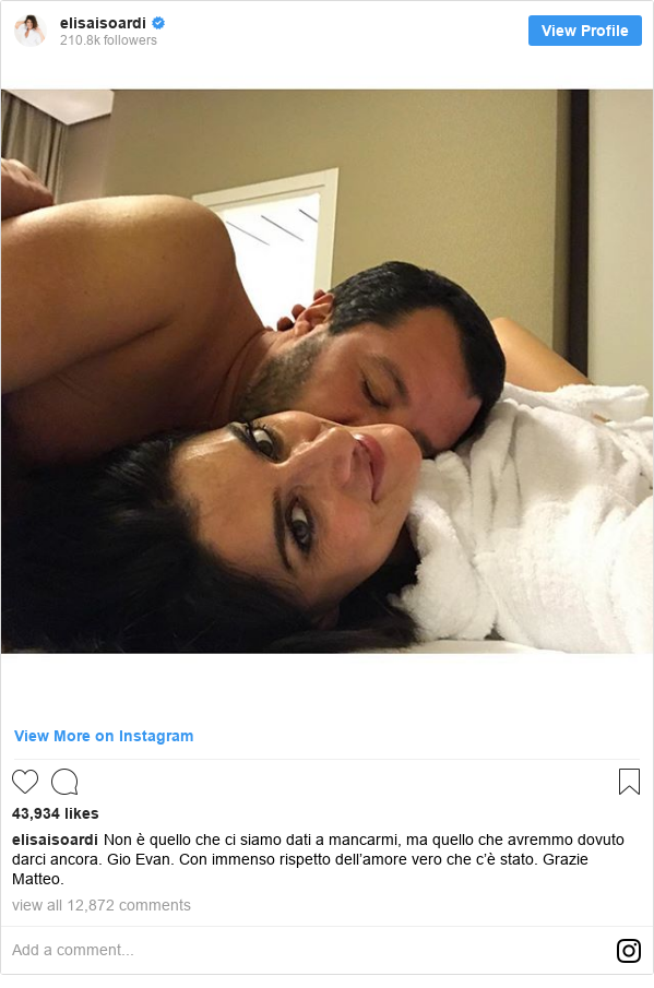 Instagram post by elisaisoardi: Non è quello che ci siamo dati a mancarmi, ma quello che avremmo dovuto darci ancora. Gio Evan. Con immenso rispetto dell’amore vero che c’è stato. Grazie Matteo.