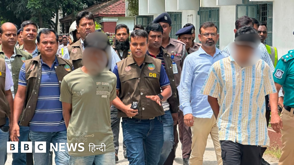 बांग्लादेश में हिंदू शिक्षक समेत चार लोगों की हत्या, दो गिरफ्तार