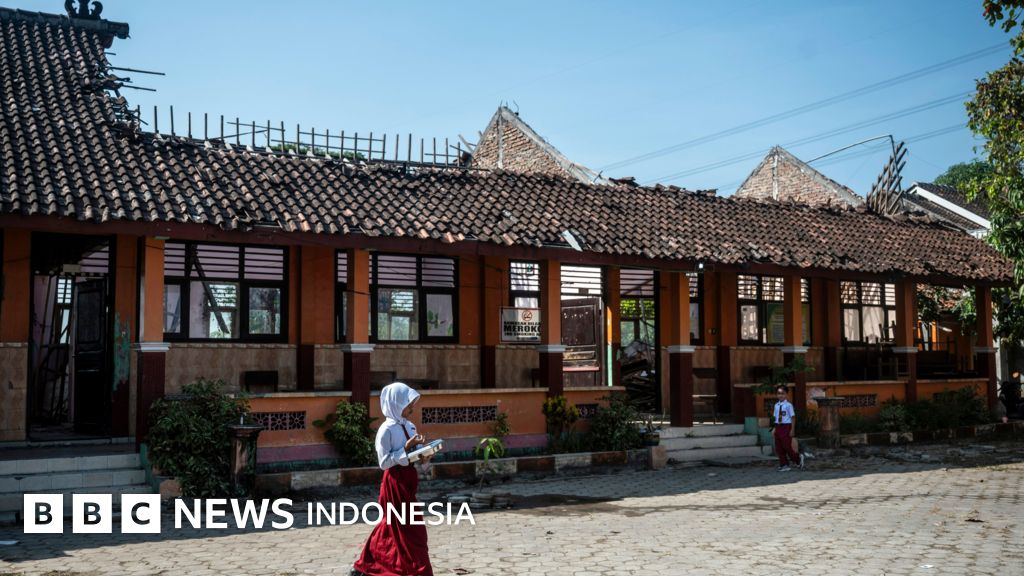 Anggaran Pendidikan Dihajar Rp223 T, Rakyat Cuma Bisa Melongo!