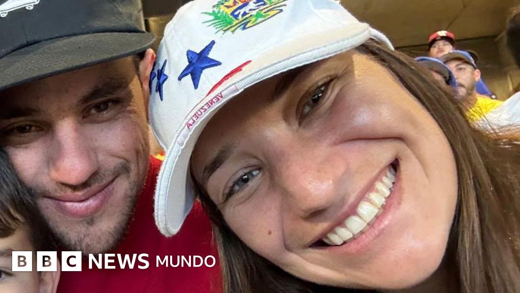 "Nunca imaginé que me pudiera pasar algo así": el creciente número de migrantes que están siendo detenidos por ICE en los aeropuertos de EE.UU.
