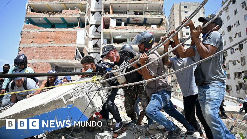 What's the latest about the earthquakes in Venezuela that have already left almost 1,000 dead and more than 3,300 injured - BBC News World