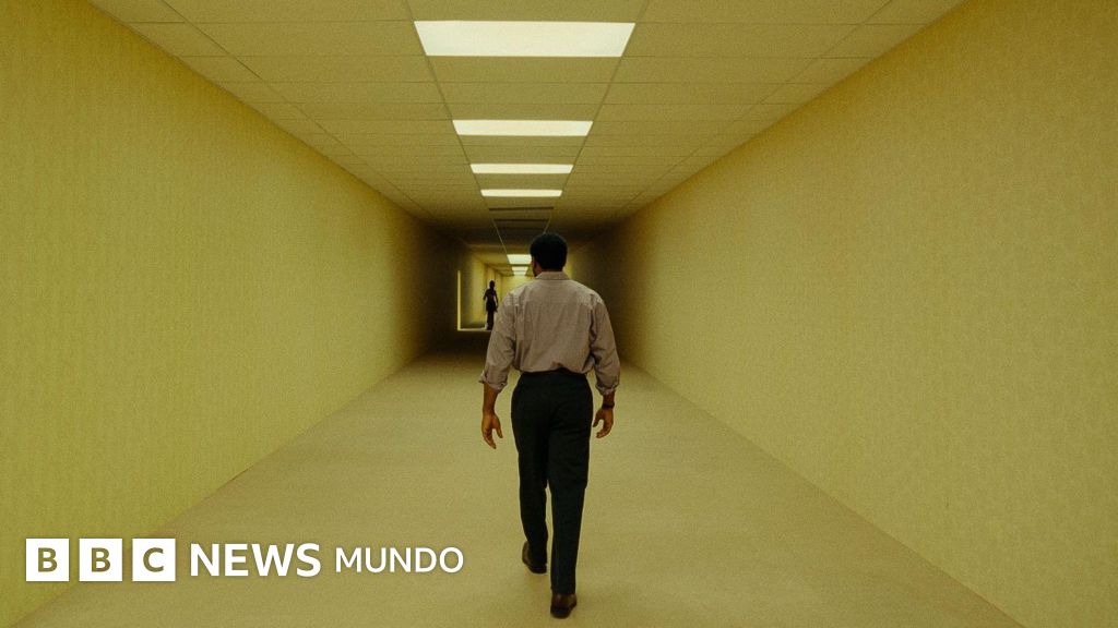 Backrooms: cómo surgió la idea de la perturbadora película que se convirtió en uno de los mayores éxitos de 2026 – BBC