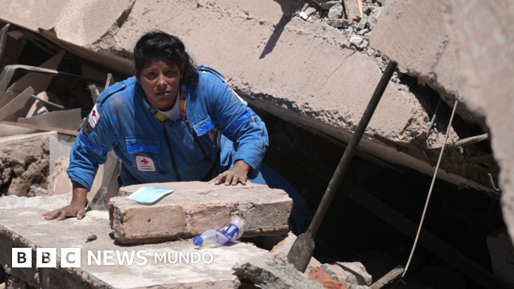 Colombia Enfrenta la Tragedia: Análisis Profundo del Devastador Terremoto en el Oeste y sus Lecciones Regionales