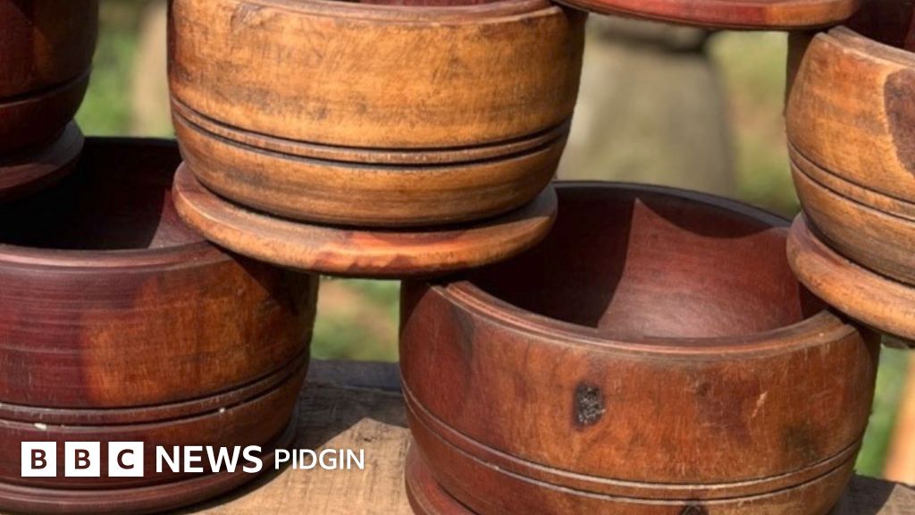 Di business of wooden mortar and pestle makers wey dey die - BBC News Pidgin