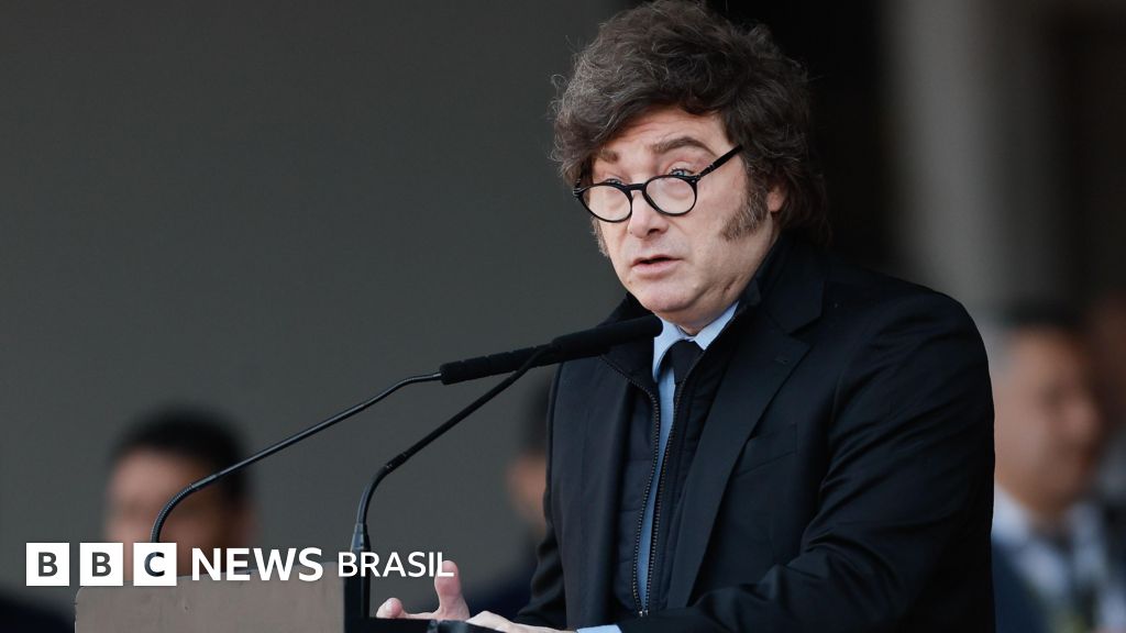 Milei dobra a aposta e volta a criticar Lula: 'é um ladrão, um corrupto'