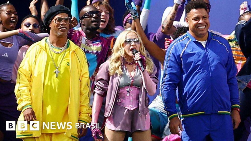 Show do intervalo da final da Copa tem Madonna com Ronaldo e Ronaldinho Gaúcho