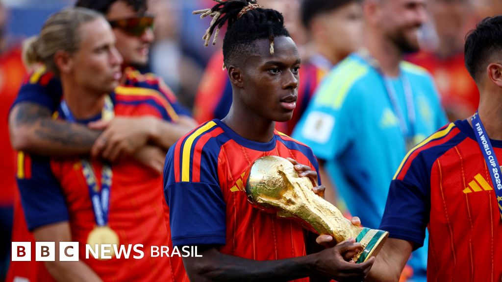 Nico Williams: a trajetória do campeão mundial cujos pais cruzaram o Saara a pé atrás de um futuro melhor